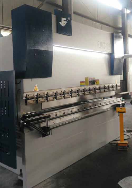 雙伺服泵驅動數控折彎機