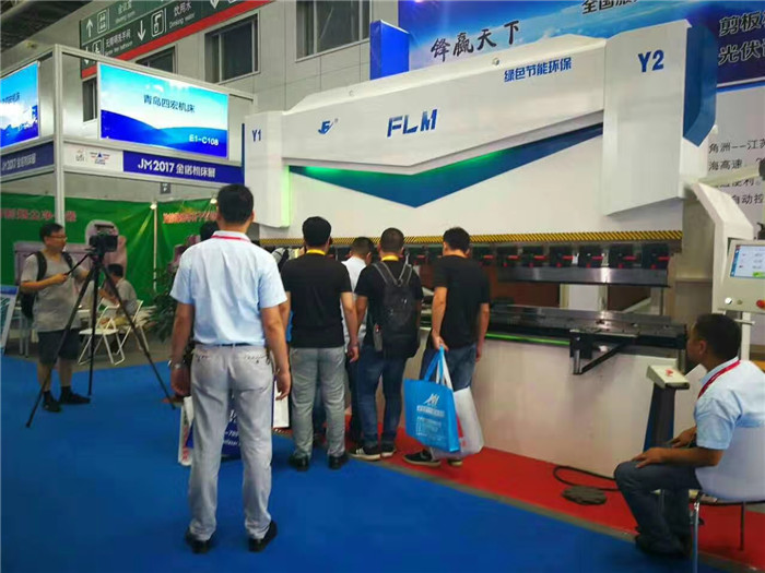 鋁板幕墻折彎?rùn)C(jī)廠家